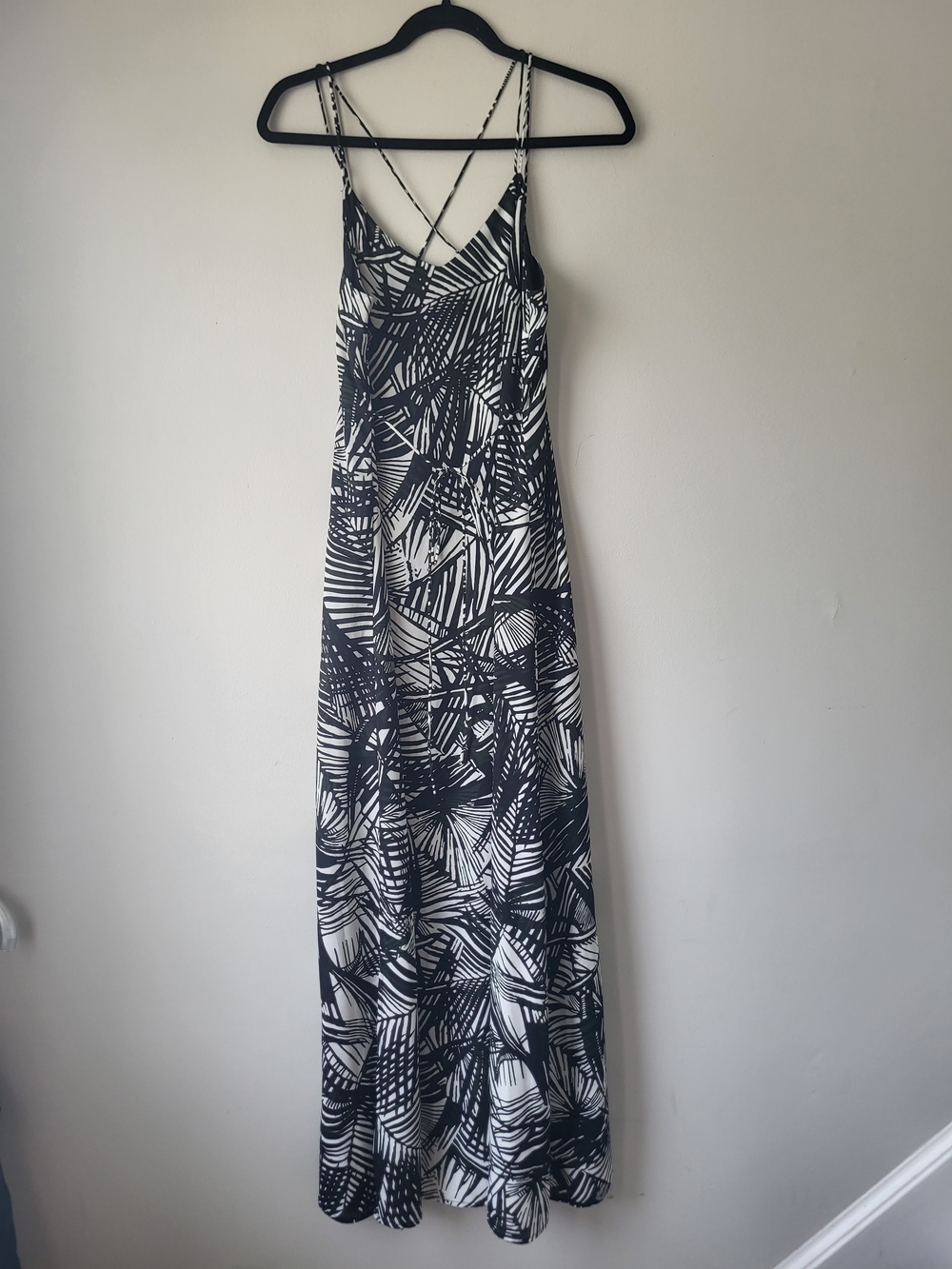 RW&Co. Black, Green And White Palm-Print Feminine Vacation Beach Maxi Dress